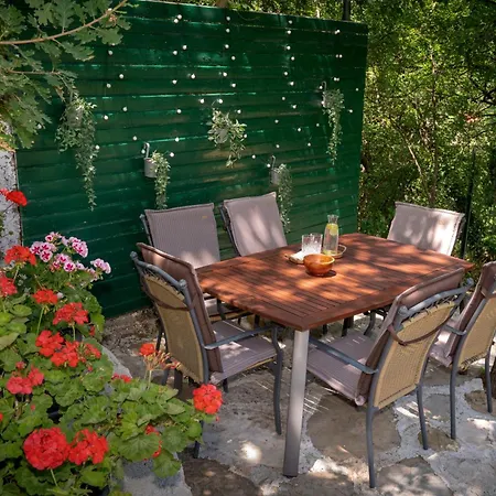 Apartment Srdanovic *