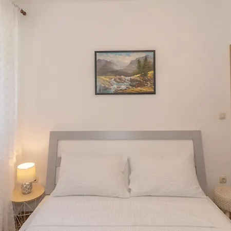 Srdanovic * Omiš