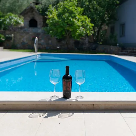 Apartment Srdanovic Omiš