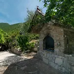 Srdanovic * Omiš