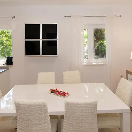 Srdanovic Apartment