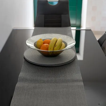 Srdanovic * Omiš