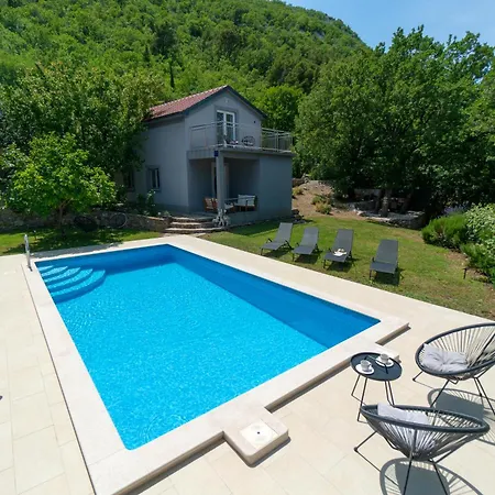 Srdanovic Apartmán