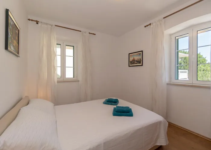 Apartamento Srdanovic